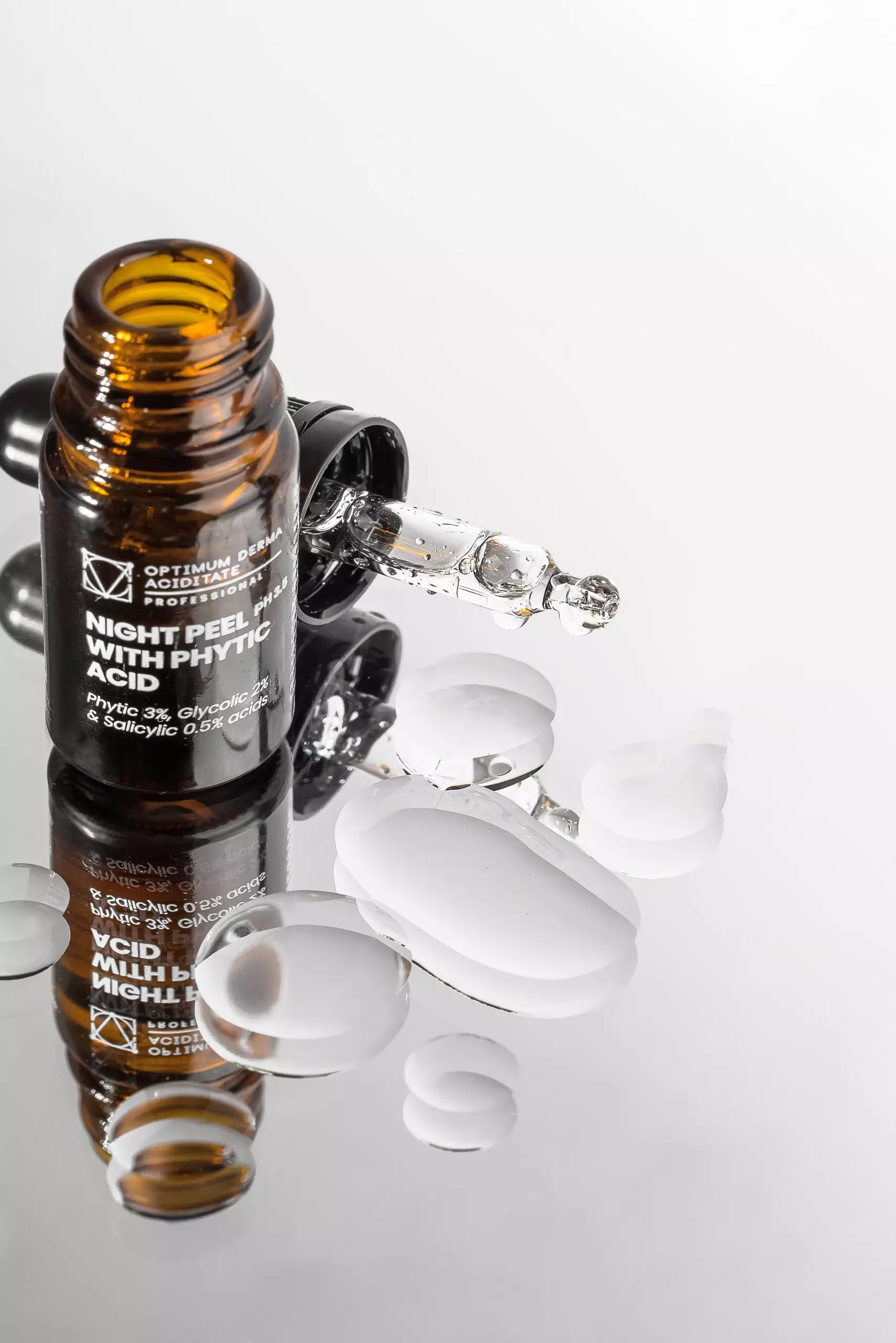 NIGHT PEEL WITH PHYTIC ACID
